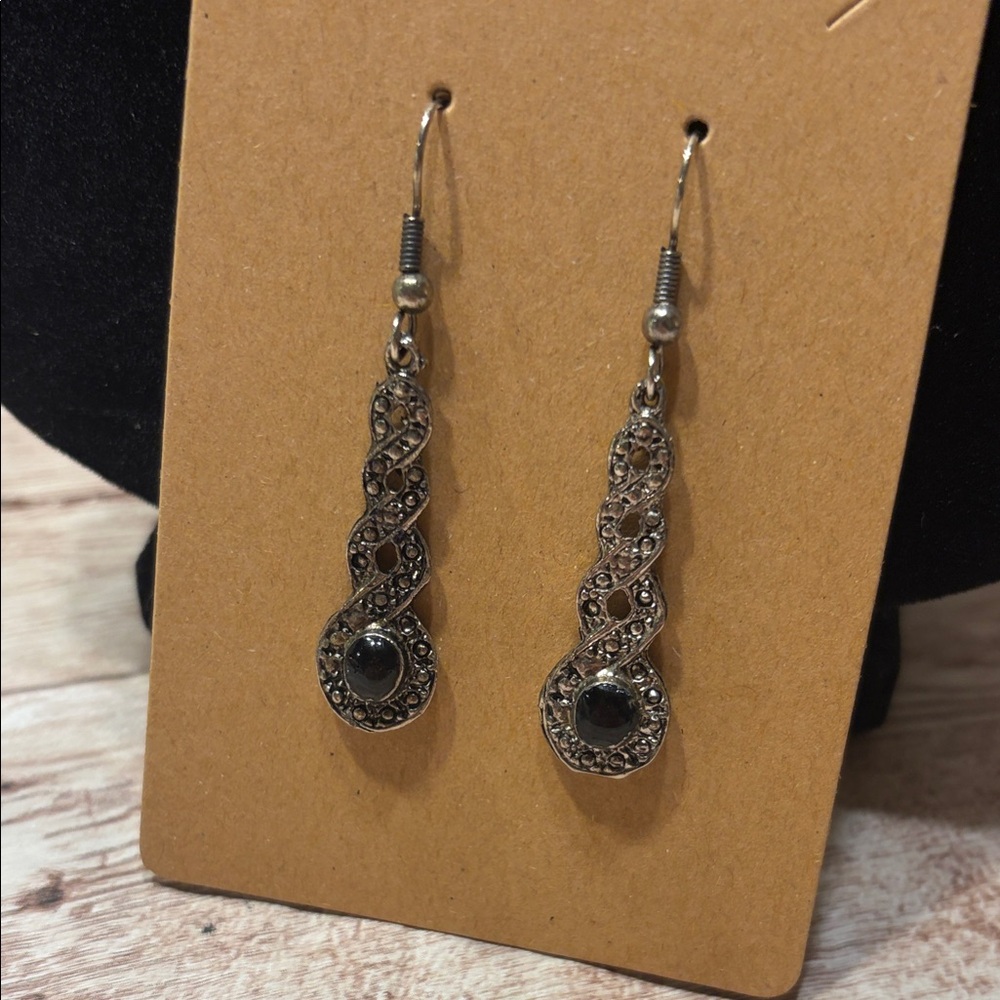 Black onyx and marquisate Silver tone Swirl dangle Earrings